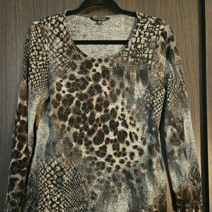 Proportion Petite by Conrad C top